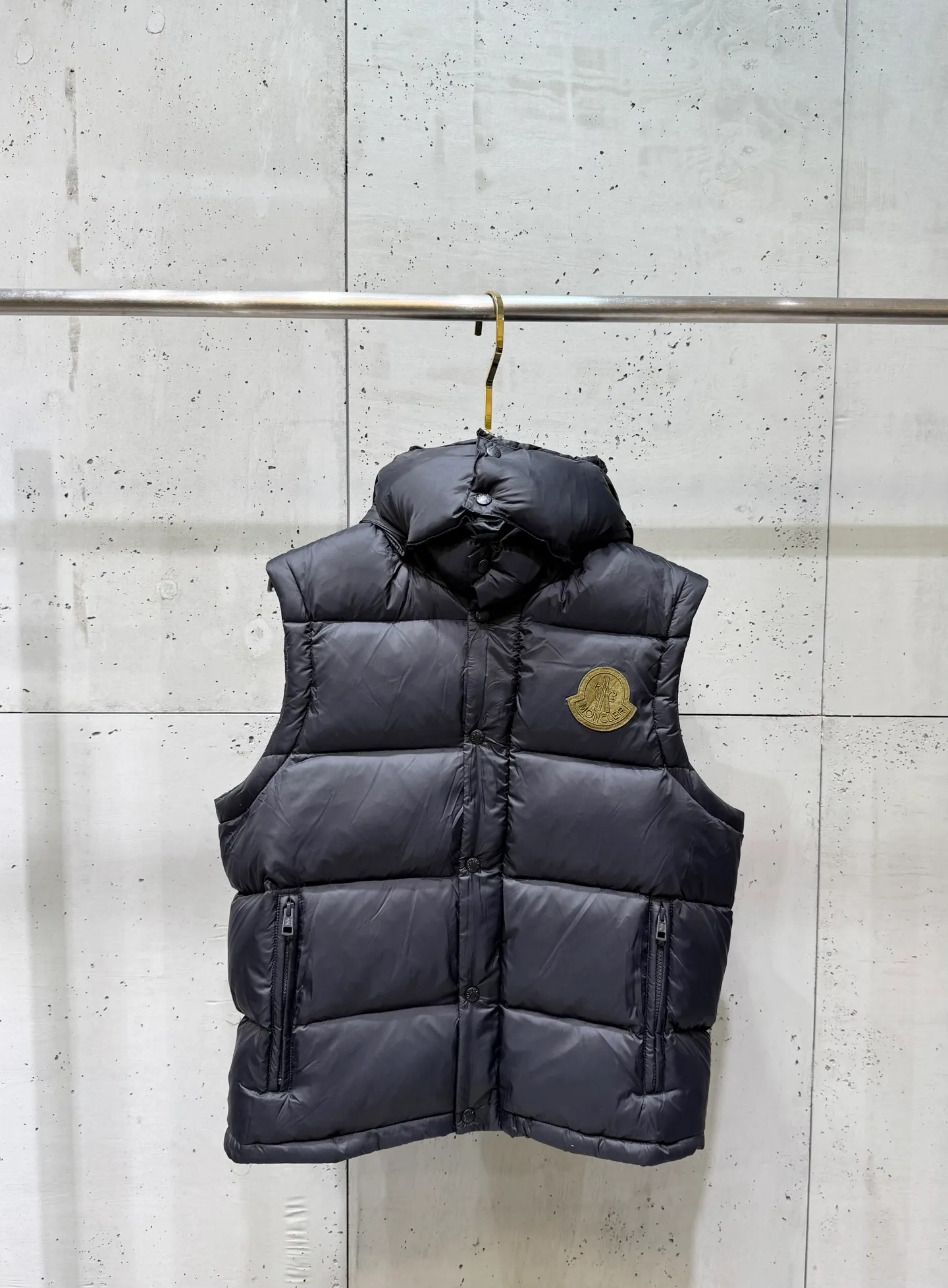 P390 Premium 2026 Original 90 ！ Premium ， ， ， ， ， ， ， 。 ， 。 ， ， ， 。 Size：M-3XL